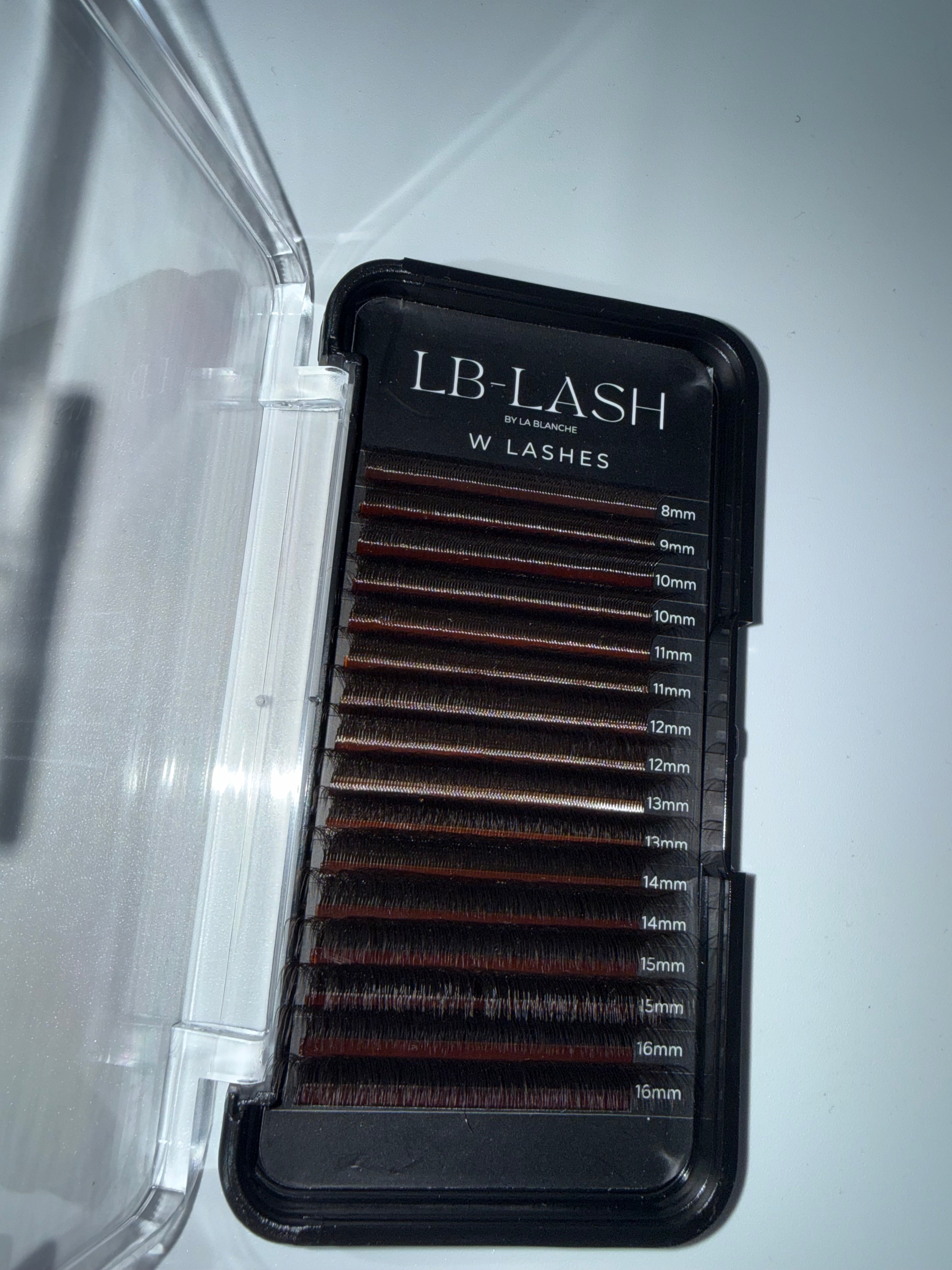 W Lashes (0.07 5D)